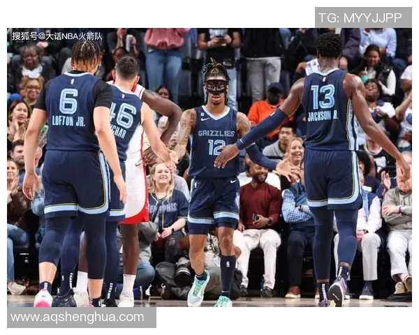 灰熊新赛季时间表出炉，将在11月5日对阵湖人，詹皇再度对决库里